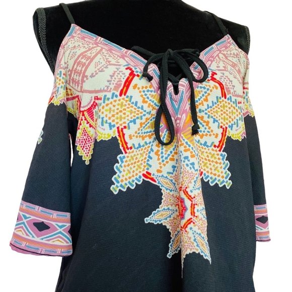 Flying Tomato Aztec tribal cold shoulder off cut out blouse top tie front size S - Picture 2 of 8